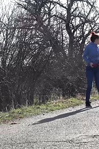 Good-looking Ginger Antonia Sainz Pisses Outside